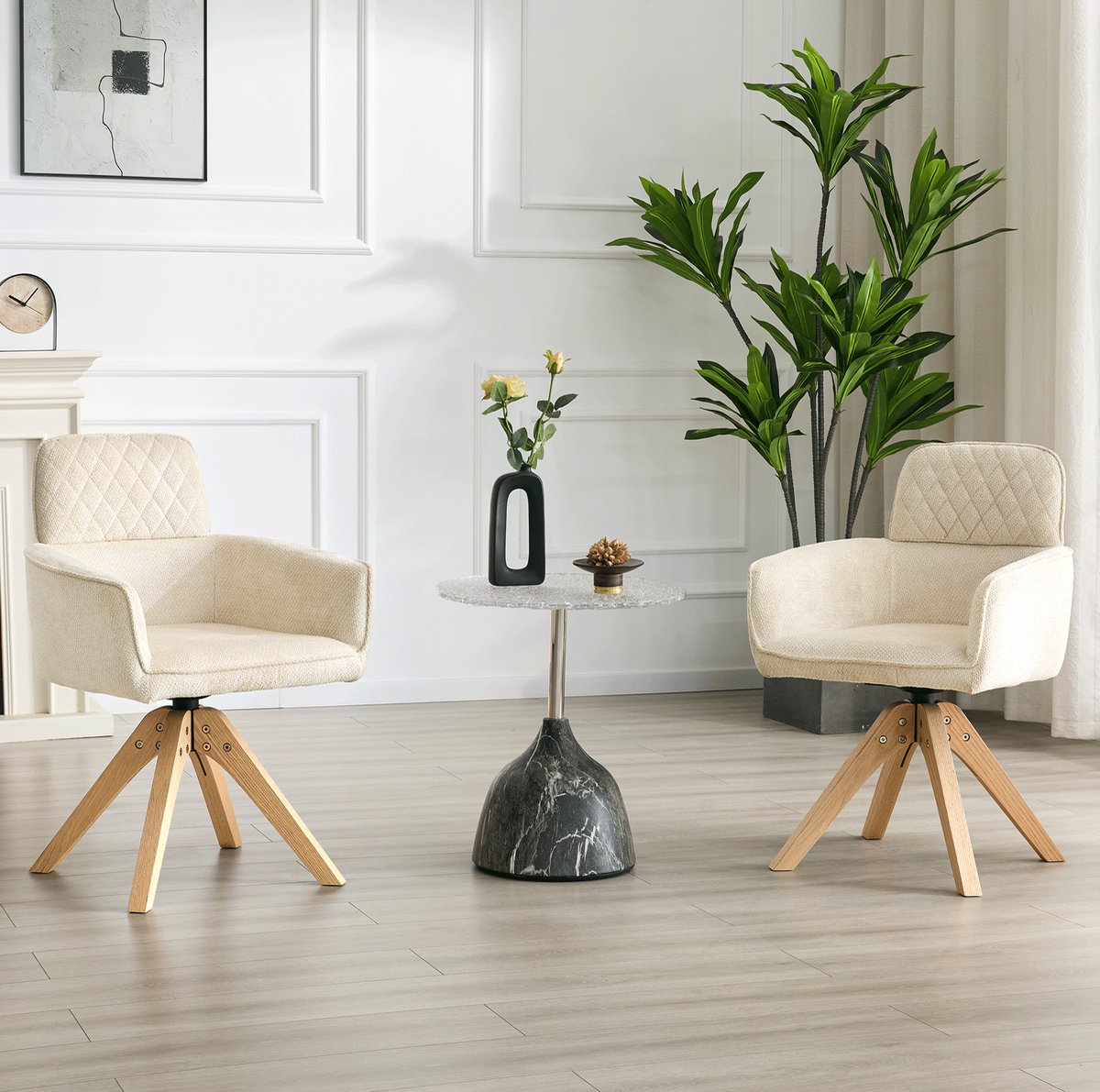 OKWISH Eetkamerstoel – 360° Draaibaar Met Armleuningen – Set Van 2 – Stof En Massief Hout – Wabi-Sabi Voor Eethoek Of Kantoor – Crèmewit