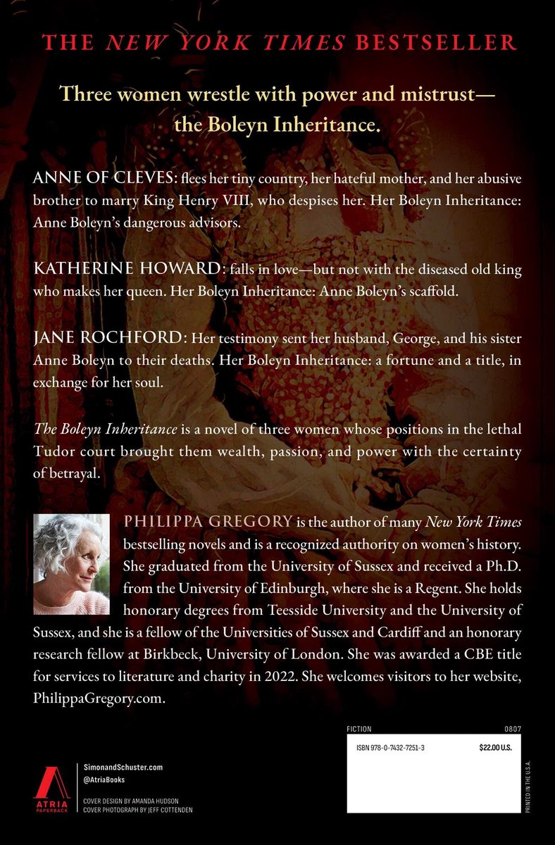 Achterflap van 'The Boleyn Inheritance' met tekst over het verhaal, de auteur en een foto van Philippa Gregory.