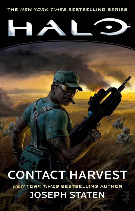 De cover van Halo: Contact Harvest toont een soldaat met een wapen, met in de verte soldaten en rookwolken.