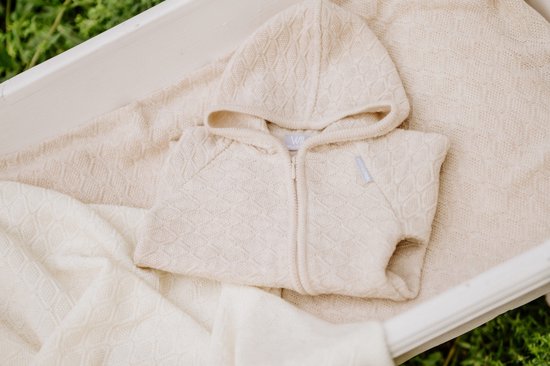 Babyschenkset van merino wol met diamantpatroon - Deken, romper en mutsje - roze - 0-2 maanden — afbeelding 2