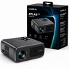 LumeWorks Atlas PRO beamer, een compacte, donkergrijze beamer met lens aan de voorzijde, naast de verpakking.
