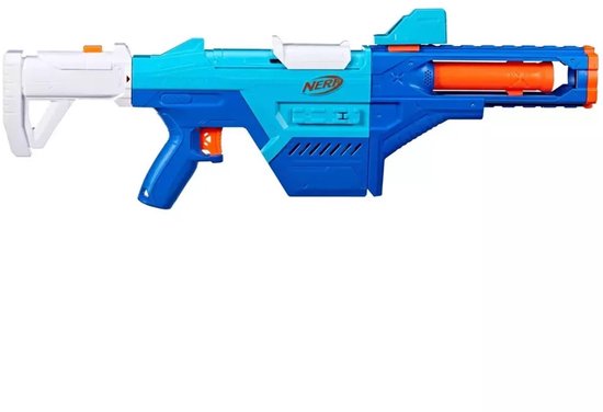 Een blauwe en turquoise Nerf Shadow Storm blaster met oranje accenten en een witte kolf, op een witte achtergrond.