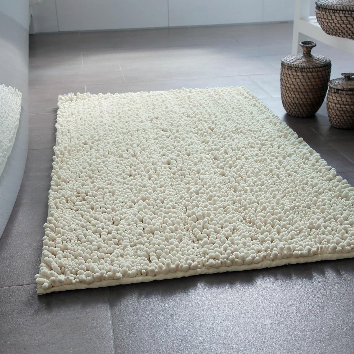 Home Basics Benno – zachte hoogpolige chenille badmat, antislip, wasbaar in de wasmachine, warm & gezellig (50 x 60 cm, Crème beige)