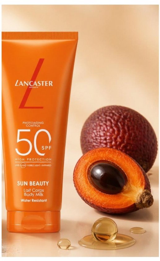 Lancaster Sun Beauty Body Milk SPF50 zonnebrandcrème met twee palmvruchten.