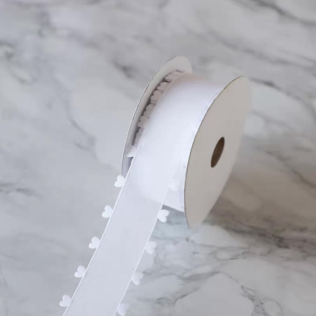 40 mm x 18 m, wit lint met harten, cadeaulint, hart-organzalint, organza-linten, tuleband, decoratieband voor auto, bruiloft, decoratie, feest, Kerstmis, autosieraden, haarstrik, DIY, wit
