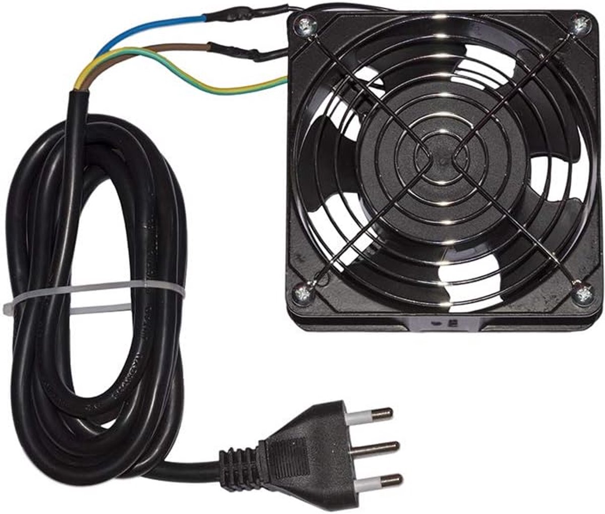 SnelShoppen - Ventilator 120x120x38 mm, 220V met 2m Kabel, Italiaanse Stekker, Beschermingsrooster, Zwart voor Koeling in Keuken, Kasten en Tuin