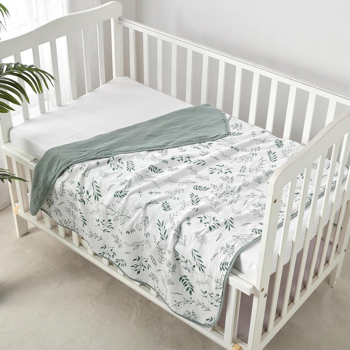 Babydeken van 100% biologisch katoenen mousseline, 100 x 100 cm, voor pasgeborenen, babyshower en verjaardag, groene bladeren