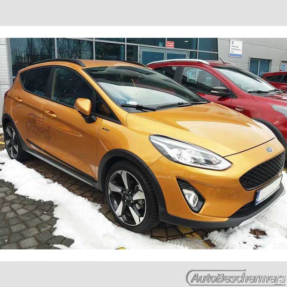 Stootlijsten set zwart voor Ford Fiesta 5-deurs 05.2017-. De stootstrips zijn zelfklevend. Set a 4 stuks (#0043)