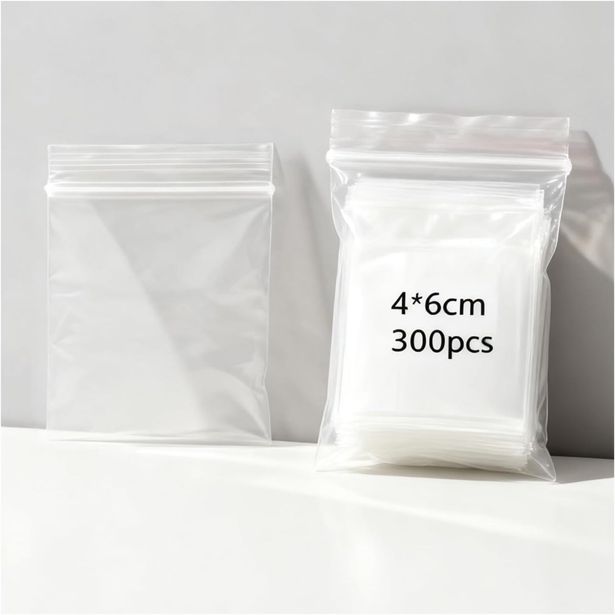 SnelShoppen - Pack van 300 Zipper Bags, Kleine Plastic Zakjes met Klem, 40 x 60 mm Ritszakjes, Hersluitbare Zakjes voor Snoepjes, Schroeven, Oorbellen