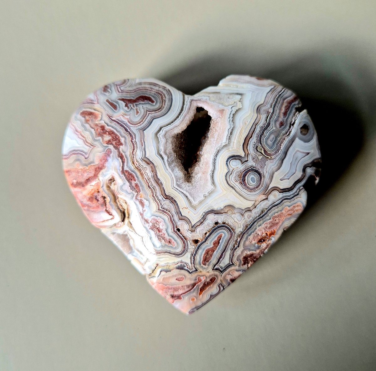 Mexican Crazy Lace Agate Hart met Standaard