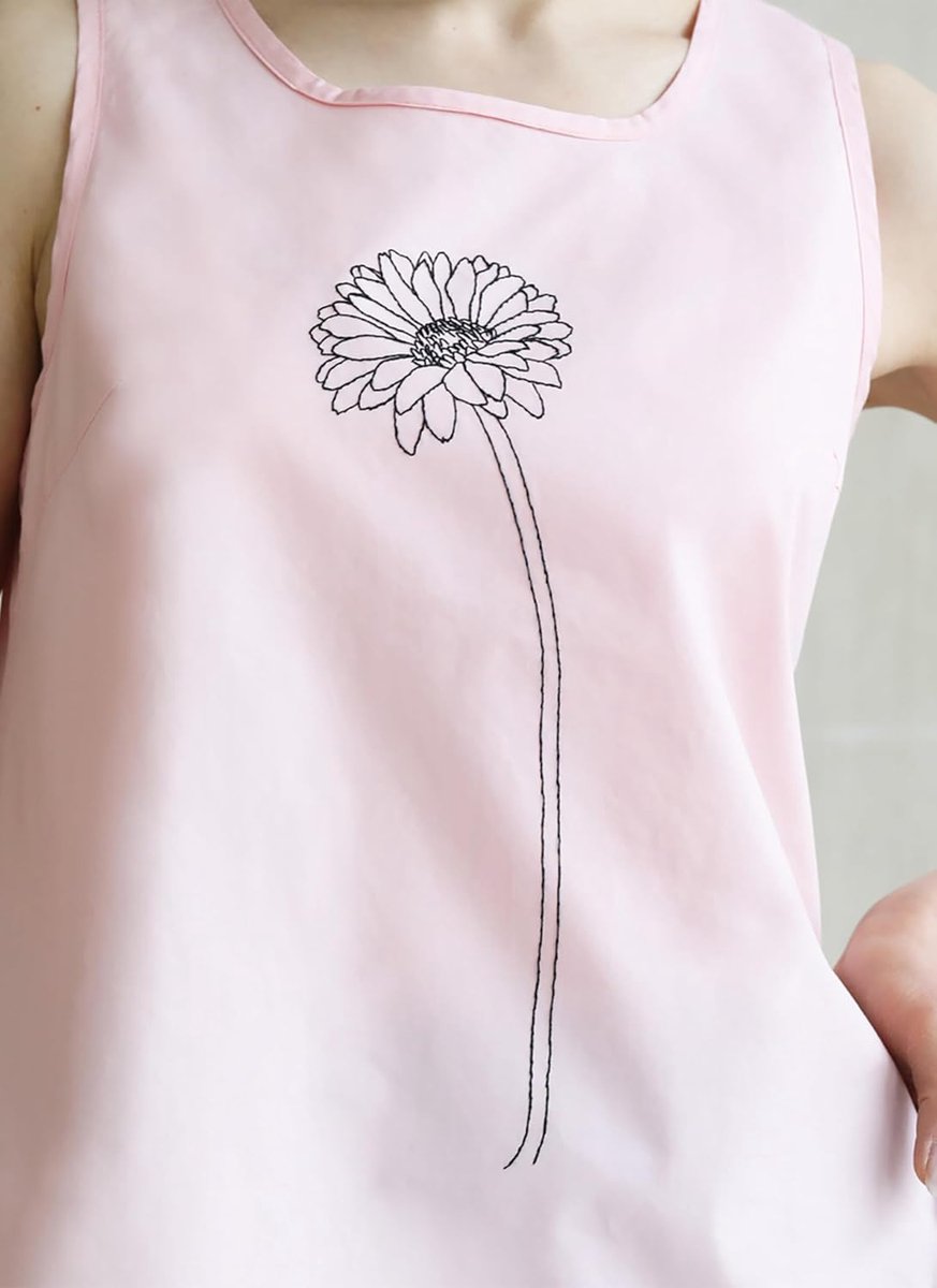 - Versier je Kleding - Gerbera Madeliefje - JK-2251 - Voorgesorteerd Garen - Borduurkits voor volwassenen - Wateroplosbare Stof - 12 x 34 cm