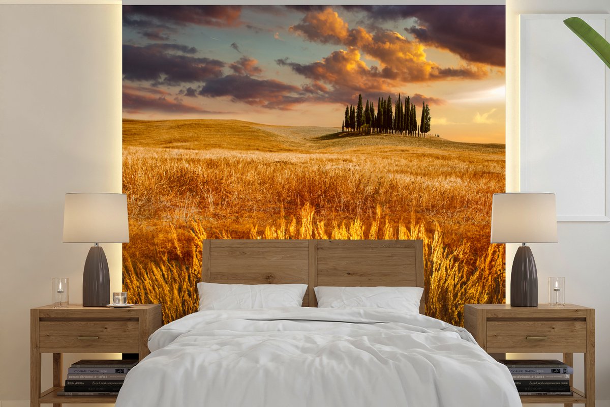 Behang - Fotobehang Toscane - Italië - Landschap - Breedte 220 cm x hoogte 220 cm