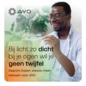 Man met AYO-lichttherapiebril