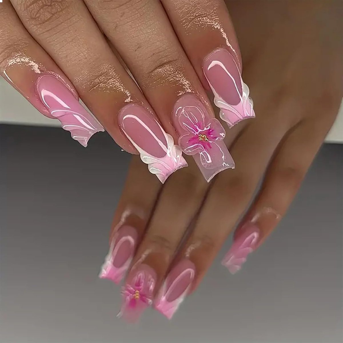 Press on Nails 24pcs Medium Vierkant - 3D Witte Franse Kunstnagels - Volledige Bedekking voor Luxe Uiterlijk - ShopVlot