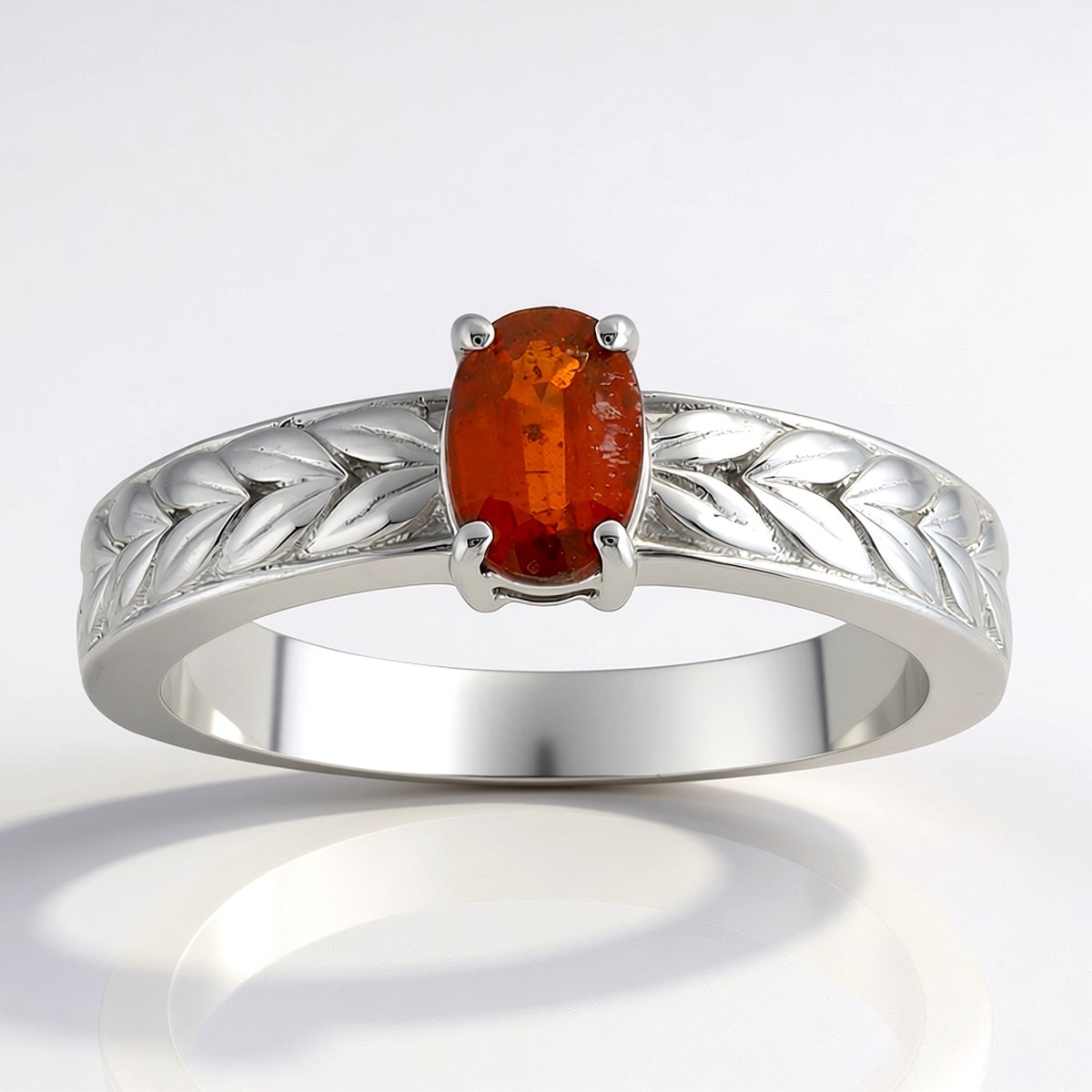 Cavill - Zilveren Ring - 925 Sterling Zilver Gerhodineerd - Oranje Kyaniet Ovaal 0,54 ct - Unisex Sieraden - Stijlvol & Natuurlijk uit Tanzania