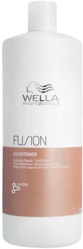 Wella Professionals Fusion conditioner in een grote witte fles met een koperbruin label met de tekst 'FUSION CONDITIONER Intense Repair Conditioner'.