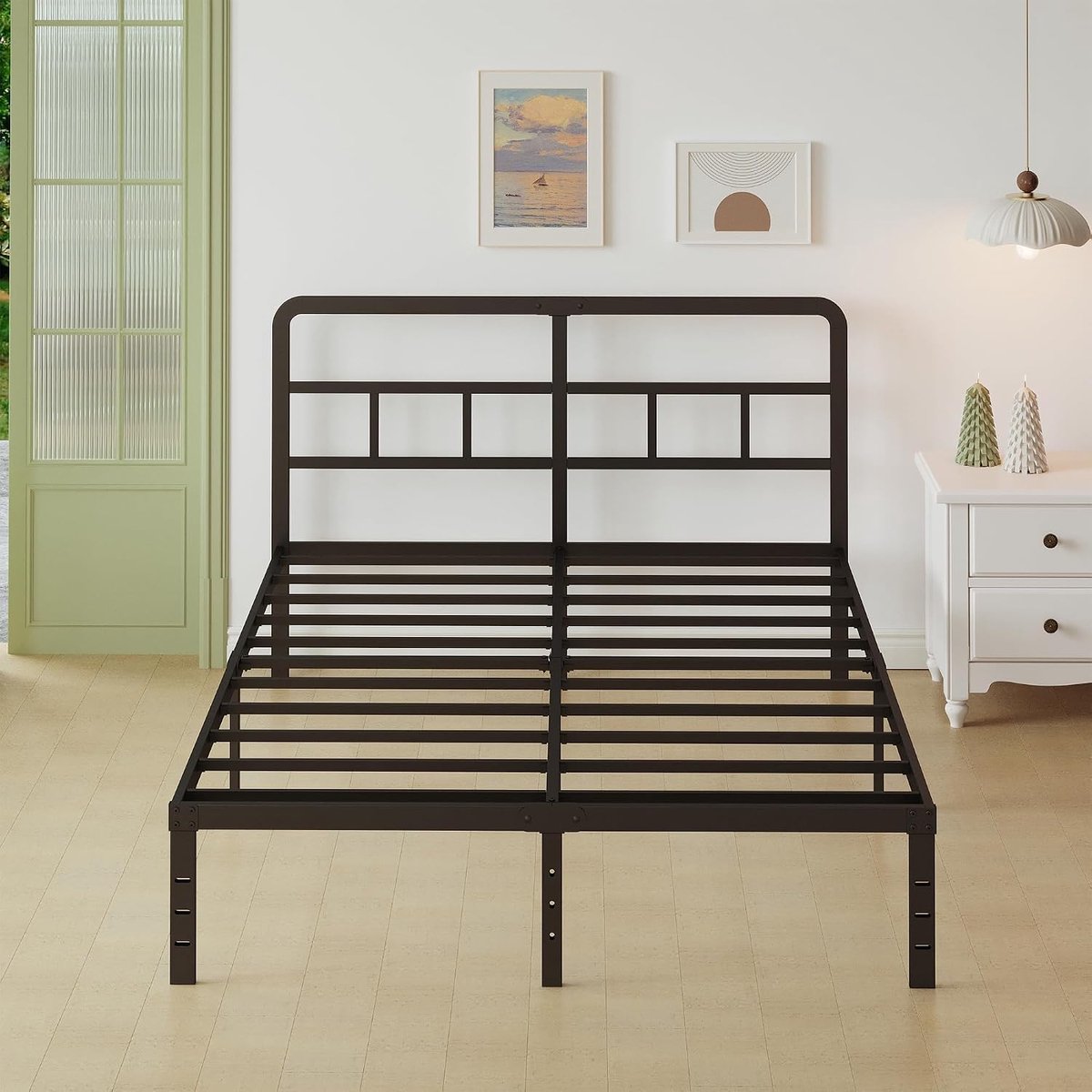 Metalen Bed 160x190 cm met Gebogen Hoofdbord, Hoogte 36cm, Bedframe 160 x 190 met Lattenbodem Van Metaal, Stabiel, Eenvoudige Montage, Opbergruimte onder het bed, Zwart