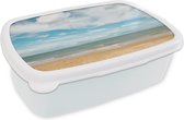 Broodtrommel Wit - Lunchbox - Brooddoos - Strand - Zomer - Wolken - 18x12x6 cm - Volwassenen