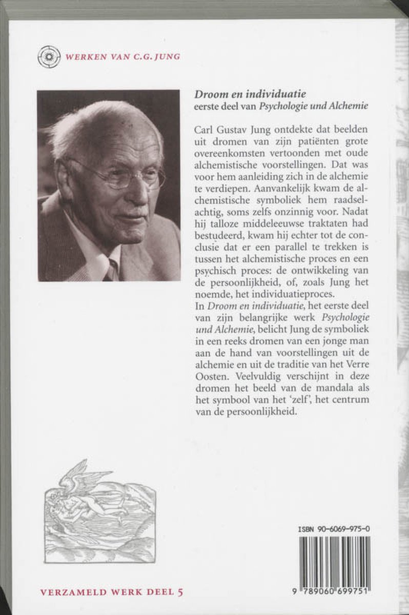 Achterkant van het boek "Droom en individuatie" met een portret van C.G. Jung en tekst.