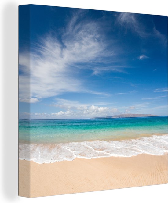 Canvas Schilderij Een tropisch strand op Hawaii waar de golven aanspoelen op - 50x50 cm - Wanddecoratie