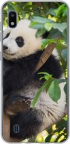 Geschikt voor Samsung Galaxy A10 hoesje - Panda - Dier - Boom - Siliconen Telefoonhoesje
