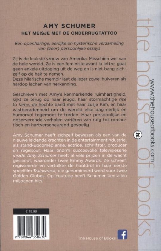 Het meisje met de onderrugtattoo