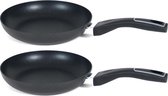 Set van 2x stuks aluminium zwarte kleine koekenpannen Gusto met anti-aanbak laag 22 cm - Hapjespannen