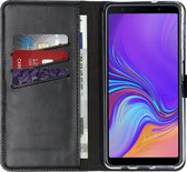 Selencia Hoesje Geschikt voor Samsung Galaxy A7 (2018) Hoesje Met Pasjeshouder - Selencia Echt Lederen Bookcase - Zwart
