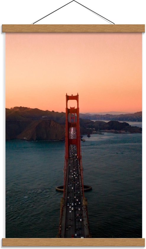 Schoolplaat – Bovenaanzicht Drukke Golden Gate Bridge - 40x60cm Foto op Textielposter (Wanddecoratie op Schoolplaat)