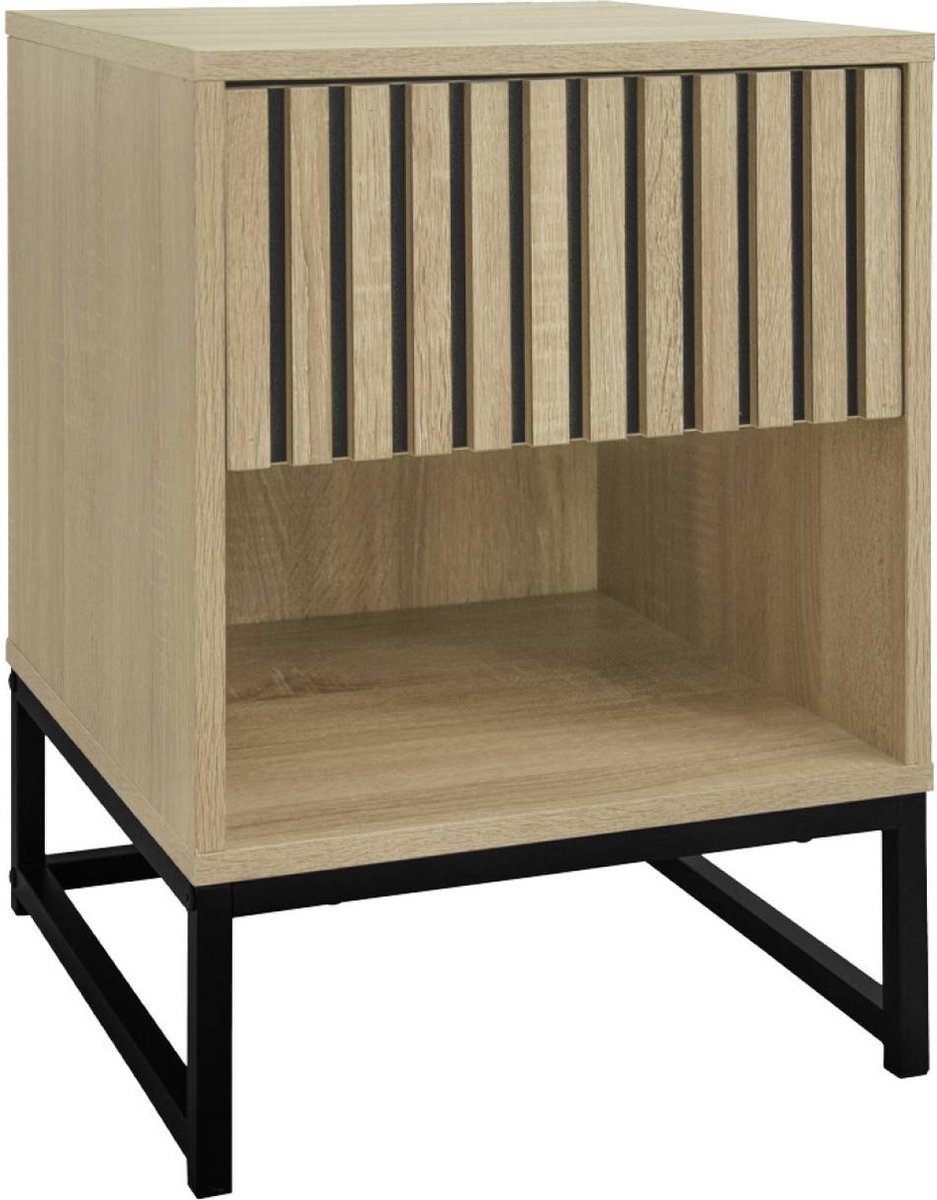 sweeek Nachtkastje in hedendaagse stijl met 1 lade met geribbelde houtlook (drukopeningssysteem) en 1 nis, met zwart metalen poot Naturel
