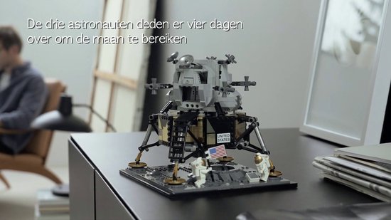LEGO Creator NASA Apollo 11 Maanlander - 10266