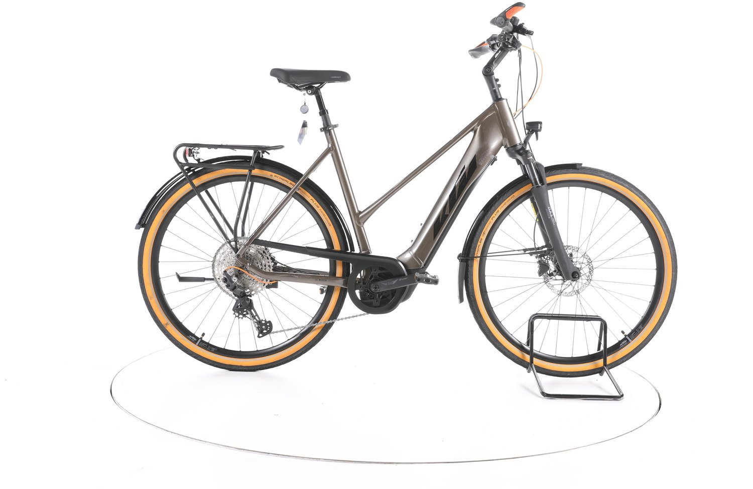 KTM Macina Ultimate Pro Elektrische trekkingfiets Bosch Accu 625Wh 28 grijs Pro