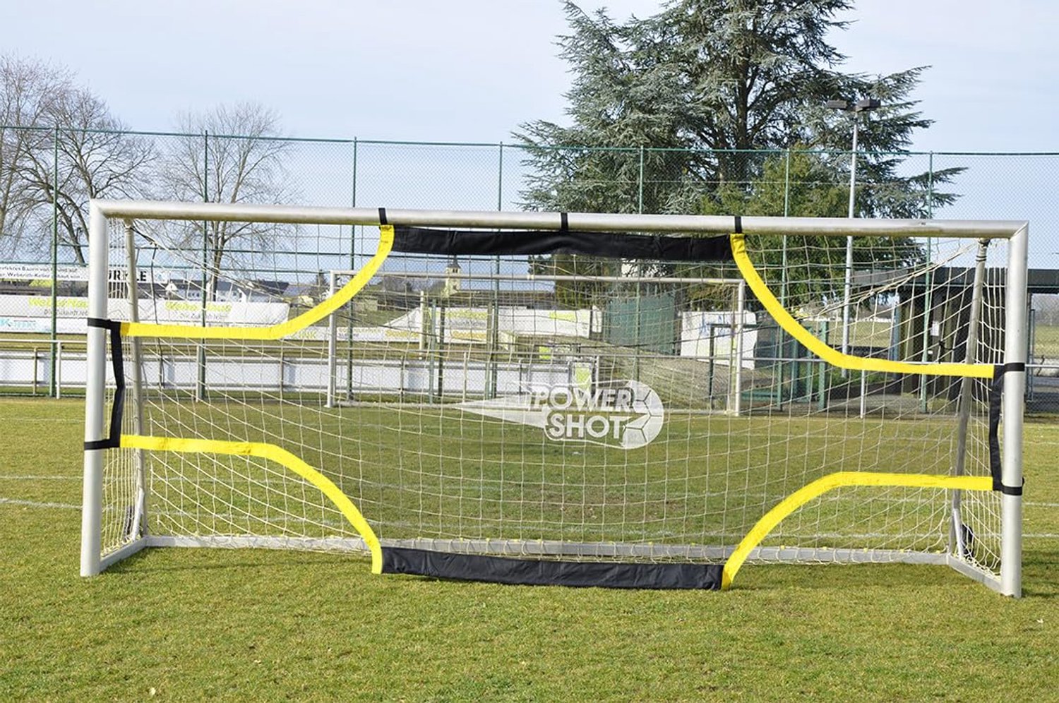 Doelwand Voetbal - Enige Uitvoering - Nylon Mesh - 51,4x30,3x12,3 cm - Waterdicht - Voor Training En Vrije Tijd
