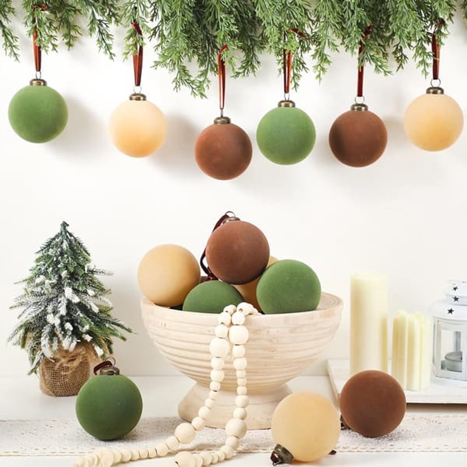 15 fluweelzachte plastic kerstboomballen, bruin, groen, beige, bulkverpakking - Kerstversiering - Kerstboomversieringen – foto 4