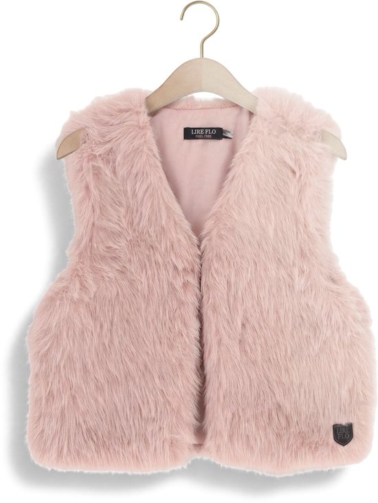 Roze gilet van imitatiebont met Lire Flo-label, op een houten hanger.