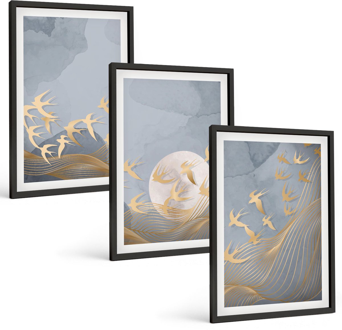 Coloray 3-Delige Schilderij Set - Vogels In Vlucht Tegen De Hemel En De Maan. - 40 x 60 cm - Moderne Wanddecoratie - Slaapkamer - Decoratieve Schilderijen