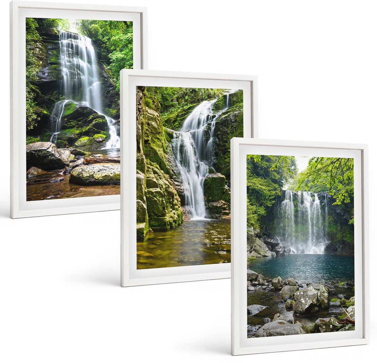 Coloray 3-Delige Schilderij Set - Watervallen In Een Groene Omgeving Met Stenen En Water. - 40 x 60 - Muurdecoratie - Schilderijen Set - Woonkamer