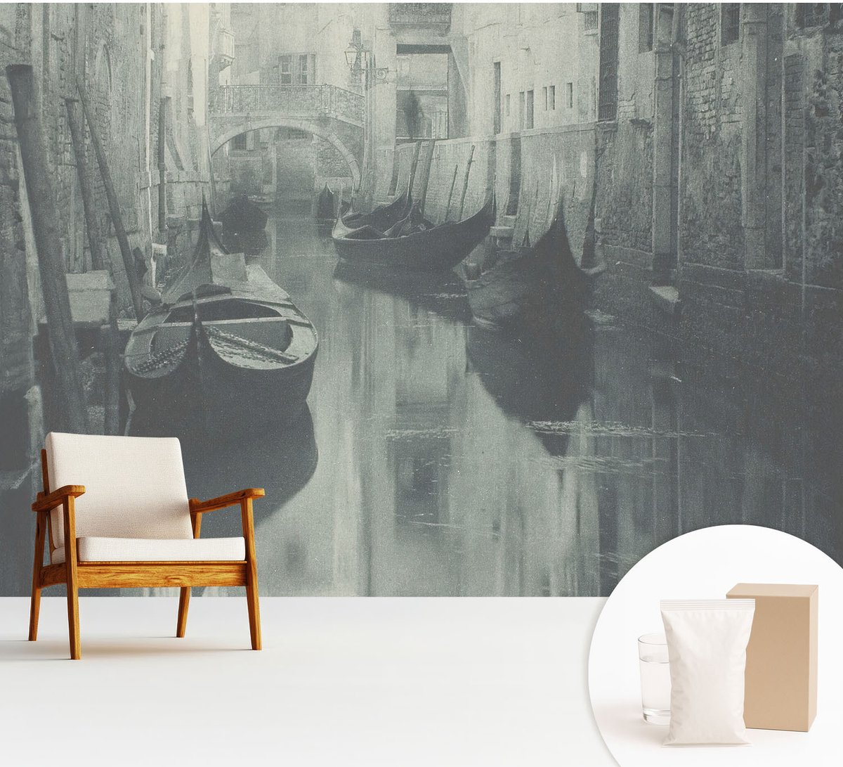 Wallfluent Fotobehang - Grijs Vliesbehang - 312x219 cm - Oud Kanaal Muurschildering - Gang behang Architectuur - Fotobehang Vlies - Slaapkamer behang