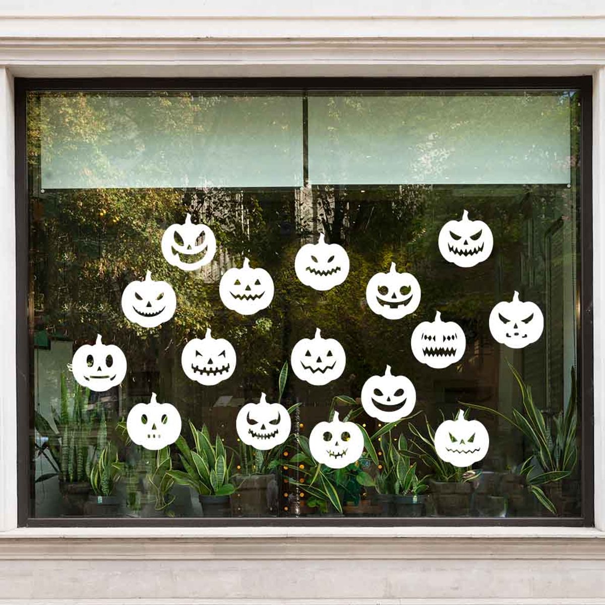 Pompoen raamsticker set met 17 koppen - Groen - 40 x 40 cm