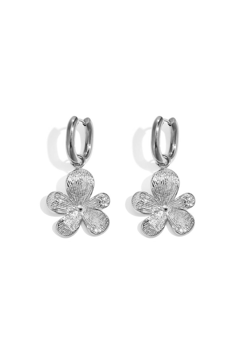 Roestvrijstalen hangende oorbellen met bloemmotief, eenvoudige, alledaagse en eenvoudige serie voor dames. - zilveren kleur