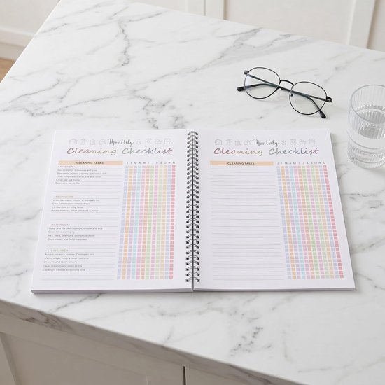Undated Cleaning Schedule Planner met Huiswerk Checklist voor Familie -vriendelijke Takenplanner voor Dagelijkse Wekelijkse Maandelijkse Organisatie van Huis Kantoor — afbeelding 4