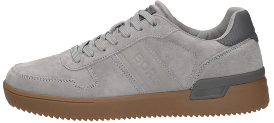 Grijze suède Björn Borg sneakers, lage schoen met bruine zool en 'BORG' logo op de zijkant.