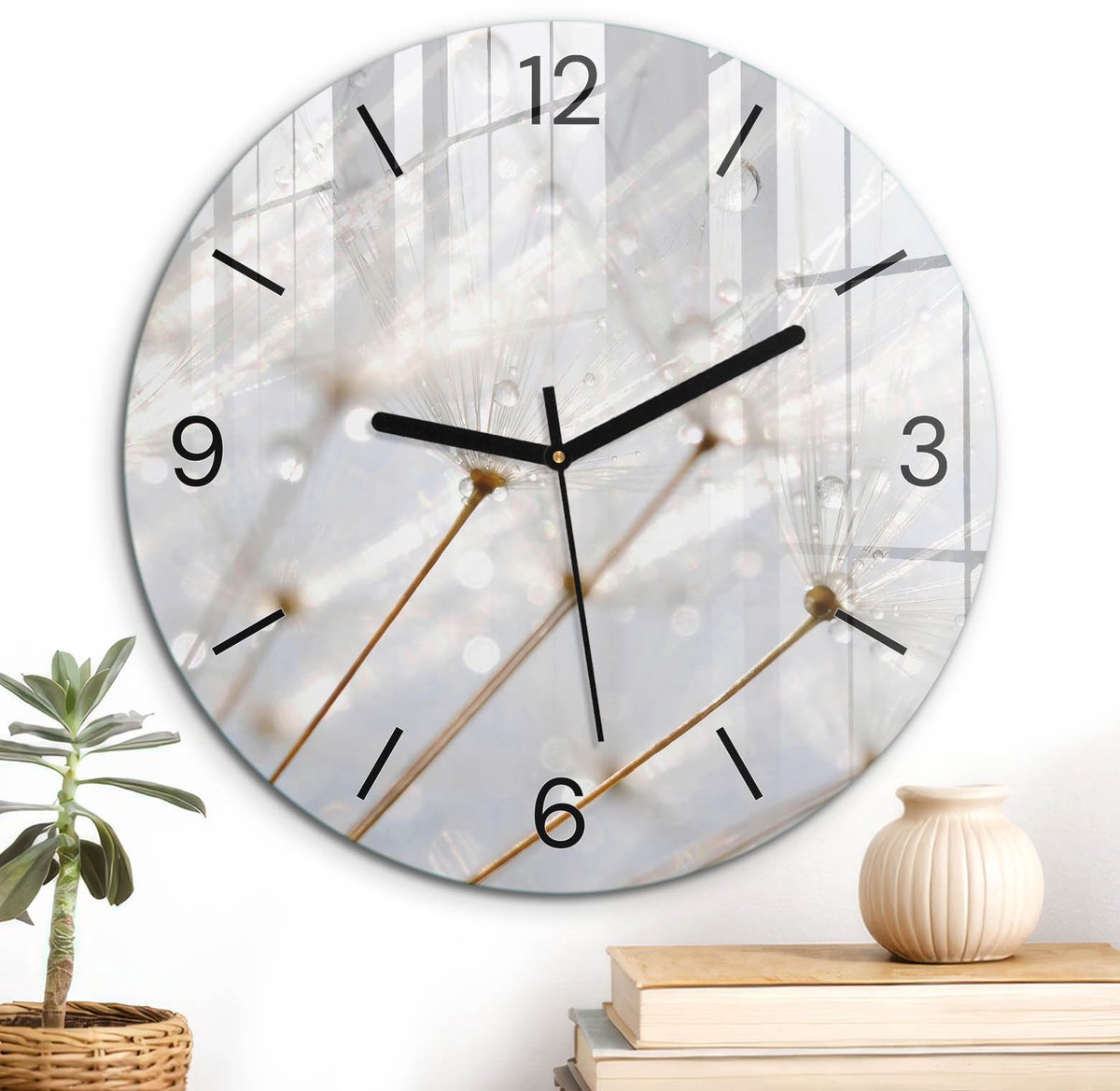 ArtPrintCave Wit Glazen Klok - Wandklok 30 cm - Muurklok Rond - Dauwige Paardenbloem Stille Wandklok - Bloemen En Planten Wandklok Keuken - Zwarte Klokwijzers