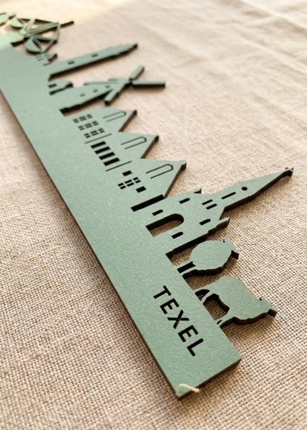 Houten Skyline Texel | Wanddecoratie voor aan de muur | Groen MDF | 100 x 20 cm