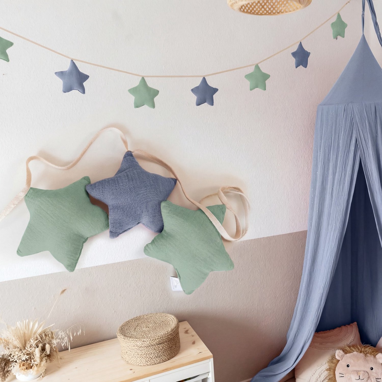 LILIMAUS Sterren slinger kinderkamer - stoffen slinger van mousseline katoen - 300 cm - blauw en groen