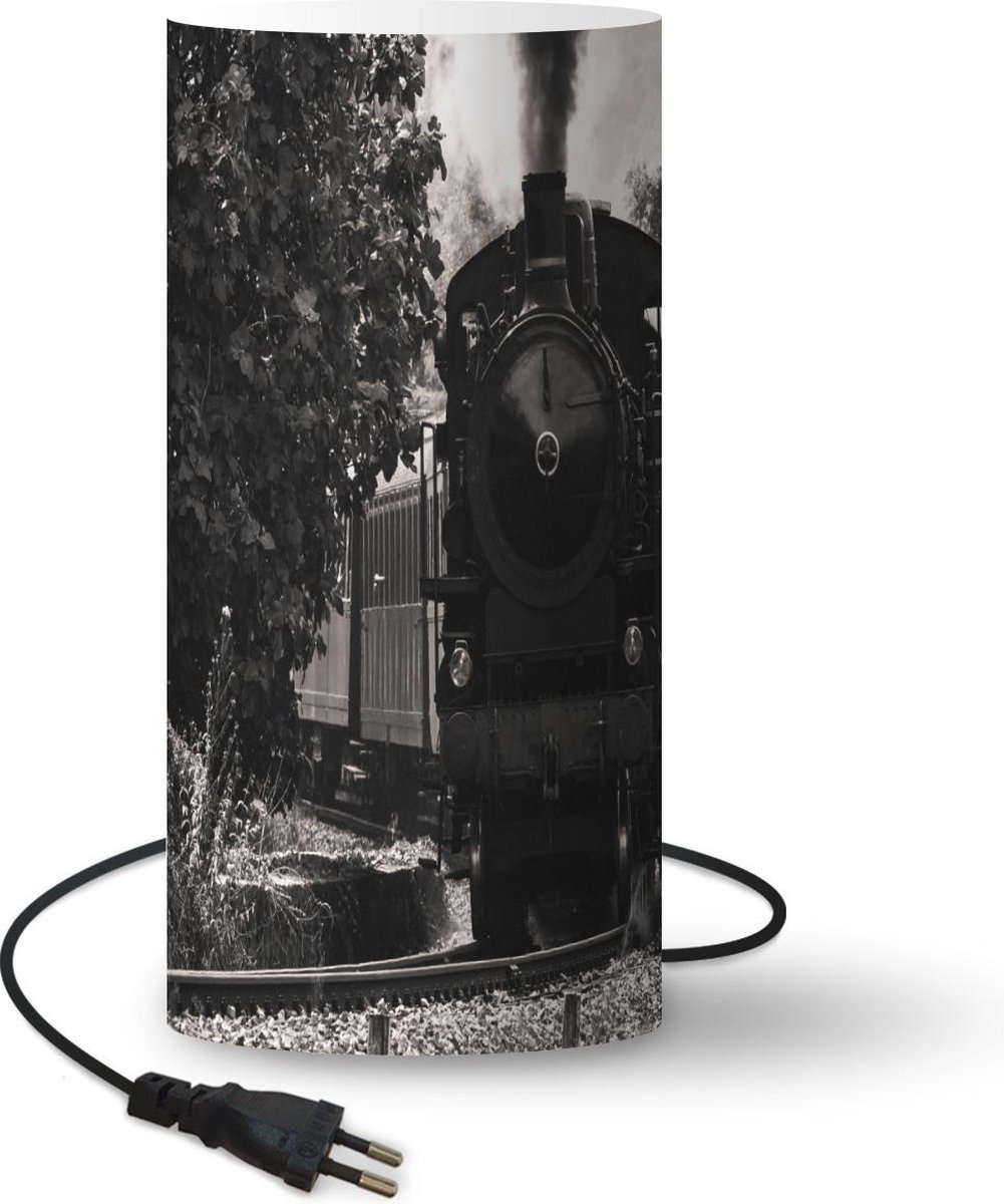 Lamp - Nachtlampje - Tafellamp slaapkamer - Zwart-wit foto van een stoomtrein in Italië - 33 cm hoog - Ø15.9 cm - Inclusief LED lamp