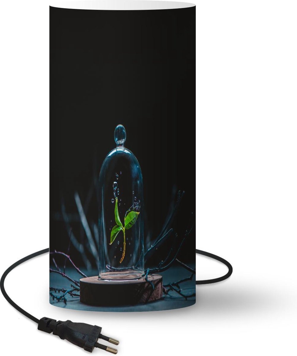 Lamp - Nachtlampje - Tafellamp slaapkamer - Stilleven - Plant - Bloemen - 33 cm hoog - Ø15.9 cm - Inclusief LED lamp