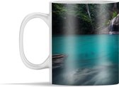 Mok - Een grot onder de watervallen in nationaal park Erawan in Azië - 350 ml - Beker