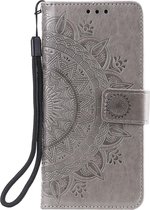 Shop4 - iPhone 13 Hoesje - Wallet Case met Pasjeshouder Mandala Patroon Grijs