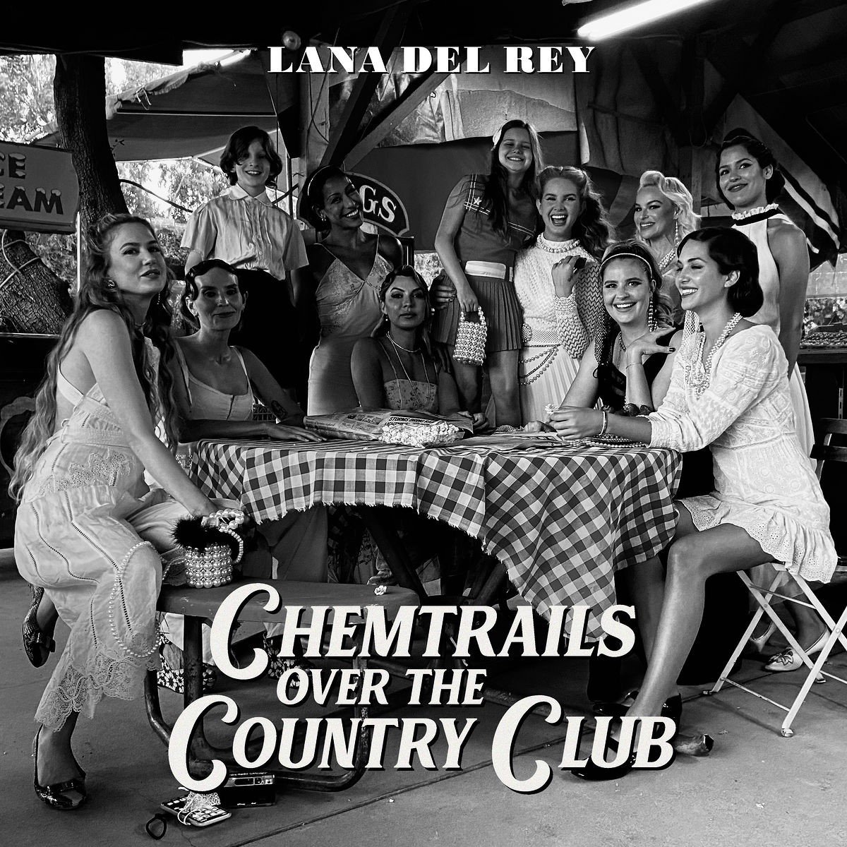 Lana Del Rey - Chemtrails Over The Country Club (CD) - Lana Del Rey